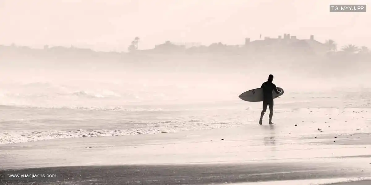 球迷专属，周边一站式购齐！🎁👕